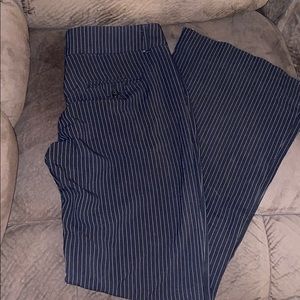 Women’s wide leg pin strip pants. Size 9.